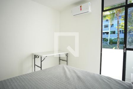 Quarto  de casa de condomínio para alugar com 3 quartos, 140m² em Piatã, Salvador