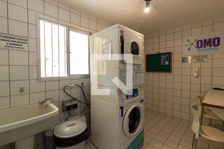 Área Comum - Lavanderia de apartamento para alugar com 1 quarto, 54m² em Paraíso, São Paulo