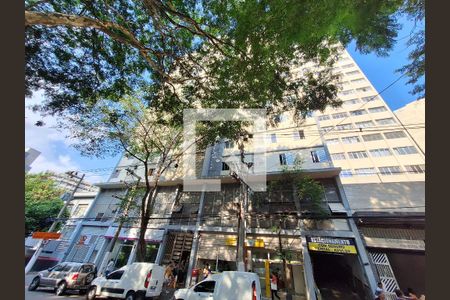 Fachada de apartamento à venda com 2 quartos, 75m² em Liberdade, São Paulo