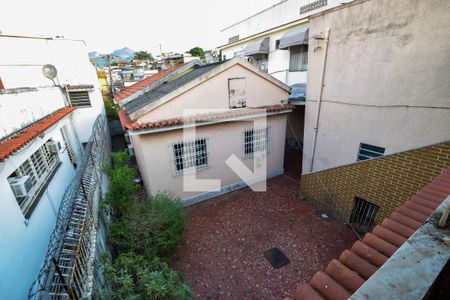 Quintal de casa à venda com 5 quartos, 200m² em Pilares, Rio de Janeiro
