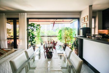 Sala de Jantar de apartamento à venda com 1 quarto, 93m² em Barra da Tijuca, Rio de Janeiro
