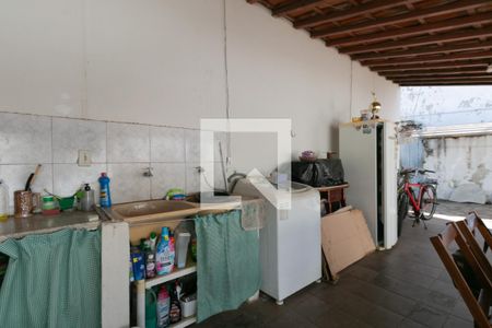 Área de Serviço de casa à venda com 4 quartos, 80m² em Santa Amelia, Belo Horizonte