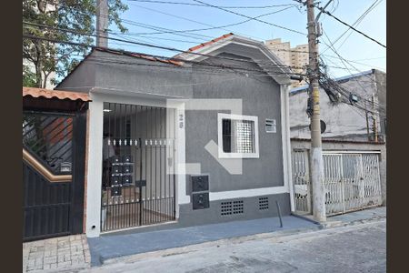 Fachada de kitnet/studio para alugar com 1 quarto, 18m² em Parada Inglesa, São Paulo