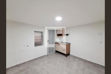 Sala/Cozinha de apartamento para alugar com 1 quarto, 25m² em Parada Inglesa, São Paulo