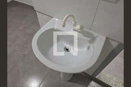Lavabo do Quarto de apartamento para alugar com 1 quarto, 25m² em Parada Inglesa, São Paulo