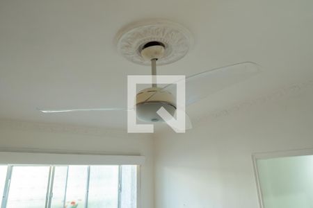 Sala de apartamento à venda com 3 quartos, 74m² em Irajá, Rio de Janeiro