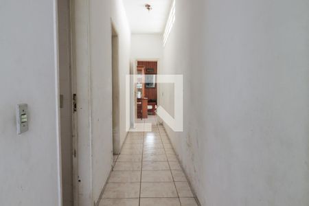 Corredor de acesso aos Quartos de casa à venda com 3 quartos, 400m² em Planalto Paulista, São Paulo