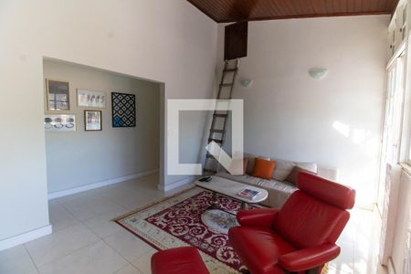 Sala 2 de casa à venda com 3 quartos, 240m² em Serra Grande, Niterói