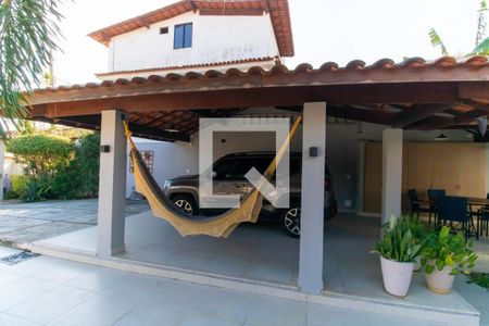 Garagem de casa à venda com 3 quartos, 240m² em Serra Grande, Niterói