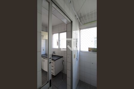 Cozinha e Área de Serviço de apartamento à venda com 3 quartos, 63m² em Dona Clara, Belo Horizonte