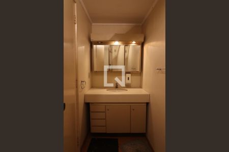 Banheiro de apartamento para alugar com 2 quartos, 63m² em Planalto Paulista, São Paulo