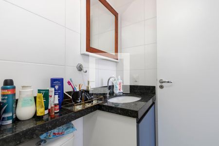 Banheiro de apartamento à venda com 1 quarto, 27m² em Jardim Caravelas, São Paulo