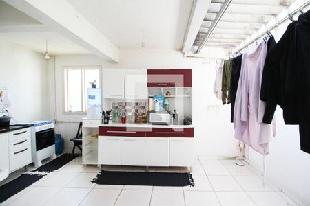 Edícula - Sala e Cozinha de casa à venda com 6 quartos, 600m² em Planalto Paulista, São Paulo
