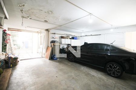 Garagem de casa à venda com 6 quartos, 600m² em Planalto Paulista, São Paulo
