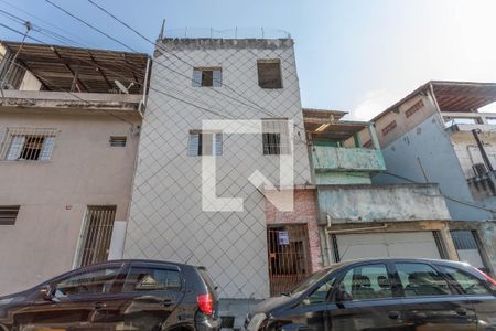 Fachada + placa de casa para alugar com 1 quarto, 50m² em Casa Grande, Diadema