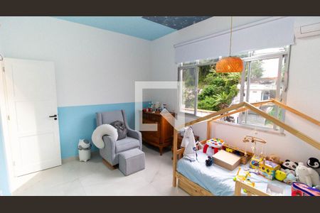 Quarto 1 de apartamento para alugar com 3 quartos, 110m² em São Domingos, Niterói