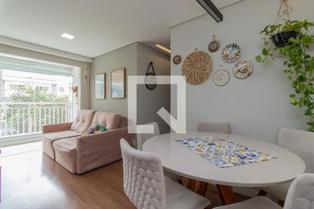 Sala de apartamento à venda com 3 quartos, 66m² em Vila Independencia, São Paulo