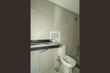 Banheiro de apartamento à venda com 2 quartos, 102m² em Chácara das Pedras, Porto Alegre