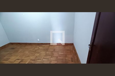 Quarto 2 de casa à venda com 2 quartos, 55m² em Vila Sonia, São Paulo
