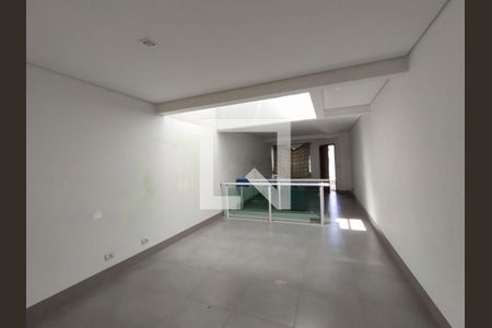 Casa à venda com 3 quartos, 125m² em Vila Santa Isabel, São Paulo