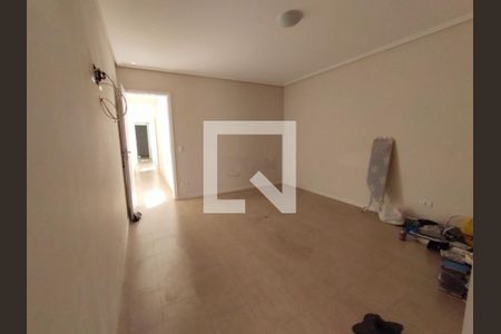 Casa à venda com 3 quartos, 125m² em Vila Santa Isabel, São Paulo