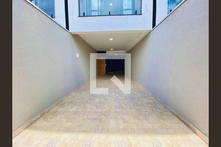 Casa à venda com 3 quartos, 140m² em Vila Salete, São Paulo