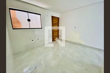 Casa à venda com 3 quartos, 140m² em Vila Salete, São Paulo