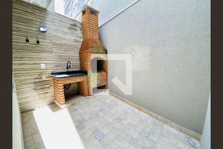 Casa à venda com 3 quartos, 140m² em Vila Salete, São Paulo