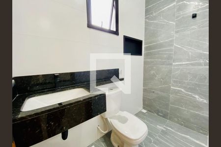 Casa à venda com 3 quartos, 140m² em Vila Salete, São Paulo