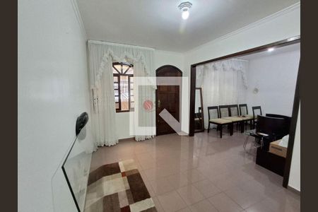 Casa à venda com 2 quartos, 228m² em Cidade Antônio Estêvão de Carvalho, São Paulo