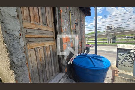 Casa à venda com 4 quartos, 300m² em Parque Sao Domingos, São Paulo