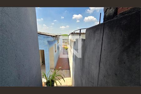 Casa à venda com 4 quartos, 300m² em Parque Sao Domingos, São Paulo
