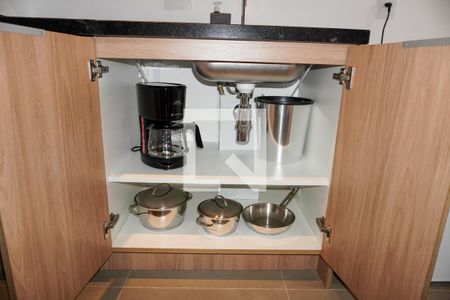Detalhe cozinha de kitnet/studio à venda com 1 quarto, 28m² em Cerqueira César, São Paulo