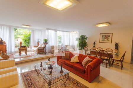 Sala de apartamento à venda com 4 quartos, 198m² em Sion, Belo Horizonte