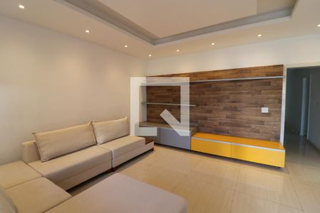 Sala de casa de condomínio para alugar com 3 quartos, 200m² em Jardim Guanabara, Rio de Janeiro