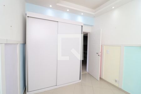 Quarto 2 de casa de condomínio para alugar com 3 quartos, 200m² em Jardim Guanabara, Rio de Janeiro