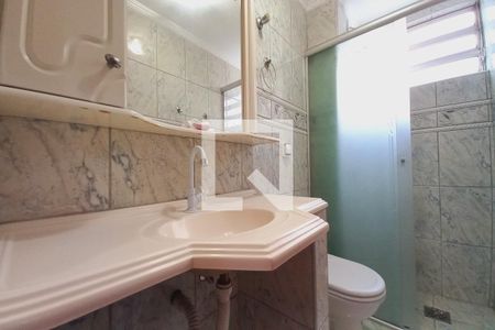Banheiro de apartamento à venda com 3 quartos, 76m² em Vila Mimosa, Campinas