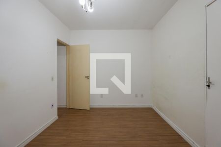 Quarto 2 de casa para alugar com 2 quartos, 125m² em Vila Iasi, Taboão da Serra