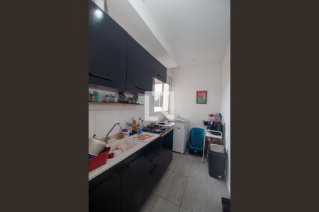 Cozinha de apartamento à venda com 2 quartos, 42m² em Cavalhada, Porto Alegre