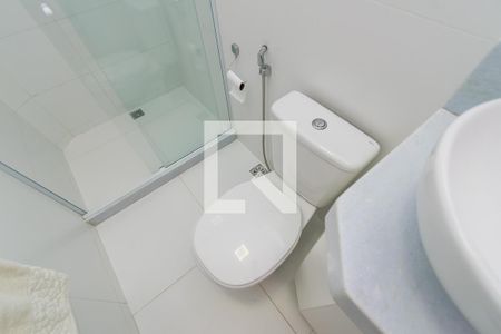 Banheiro 1 de casa de condomínio à venda com 2 quartos, 90m² em Penha Circular, Rio de Janeiro