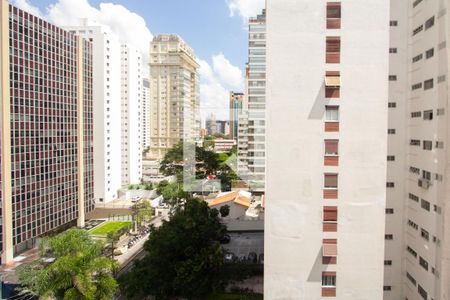 Vista Sala de apartamento à venda com 3 quartos, 134m² em Itaim Bibi, São Paulo