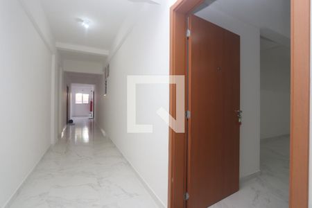 Hall Social de apartamento para alugar com 1 quarto, 48m² em Jardim Miriam, São Paulo