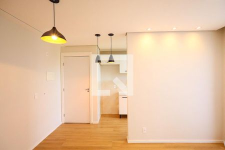 Sala de apartamento à venda com 2 quartos, 42m² em Usina Piratininga, São Paulo