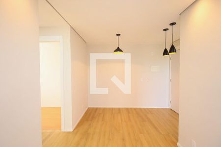 Sala de apartamento à venda com 2 quartos, 42m² em Usina Piratininga, São Paulo