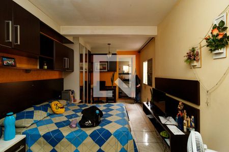 Suíte de casa à venda com 2 quartos, 96m² em Vila Nivi, São Paulo