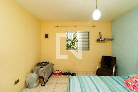 Quarto de casa à venda com 2 quartos, 96m² em Vila Nivi, São Paulo