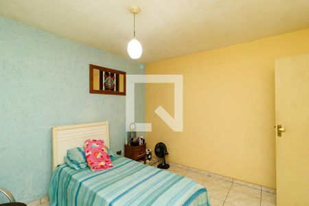 Quarto de casa à venda com 2 quartos, 96m² em Vila Nivi, São Paulo