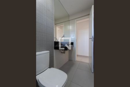 Banheiro de apartamento à venda com 3 quartos, 78m² em Candelária, Belo Horizonte