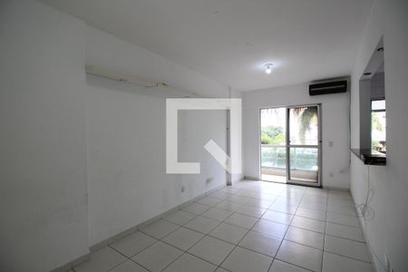 Sala de apartamento à venda com 2 quartos, 62m² em Barra da Tijuca, Rio de Janeiro