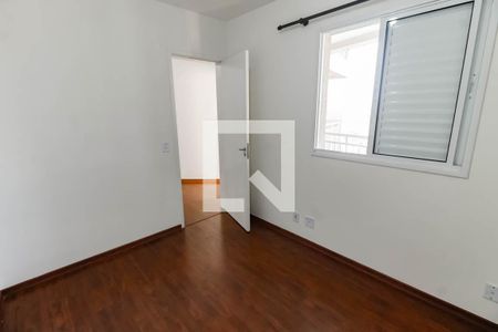Quarto 1 de apartamento para alugar com 2 quartos, 52m² em Jardim Monte Alegre, Taboão da Serra